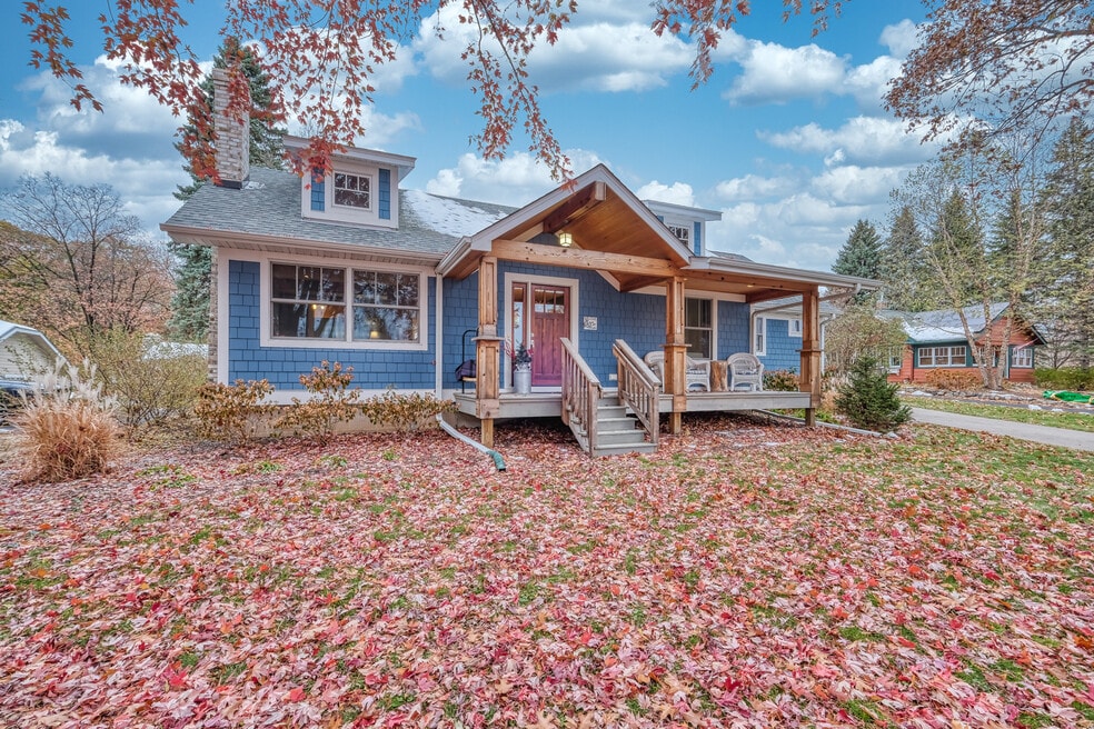 5050 Manitou Rd, Excelsior, MN 55331 - photo 1