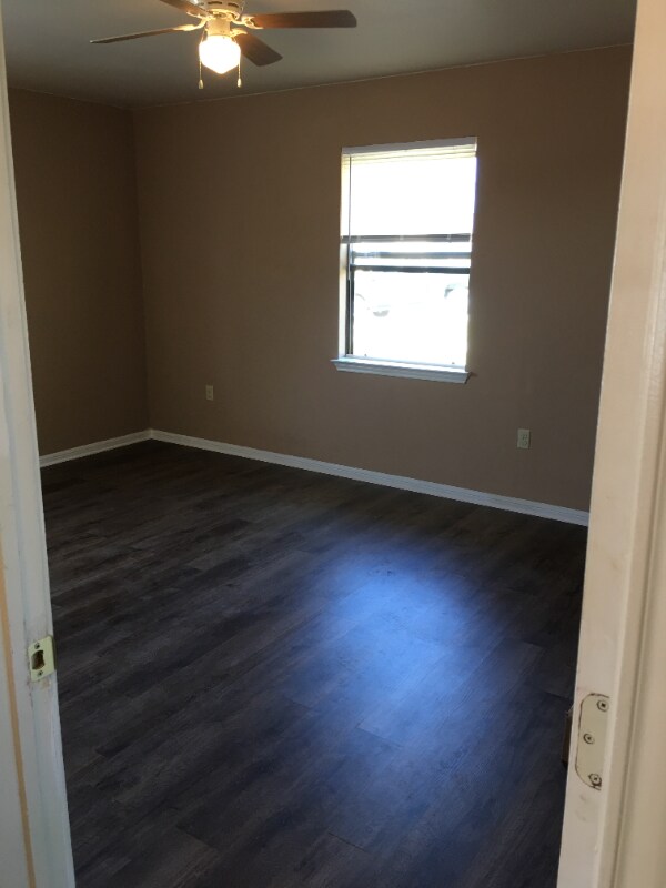 802 Industrial Ave unit 1, Copperas Cove, TX 76522 - photo 6