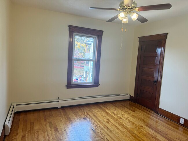63 Gates St unit 3, Worcester, MA 01610 - photo 6
