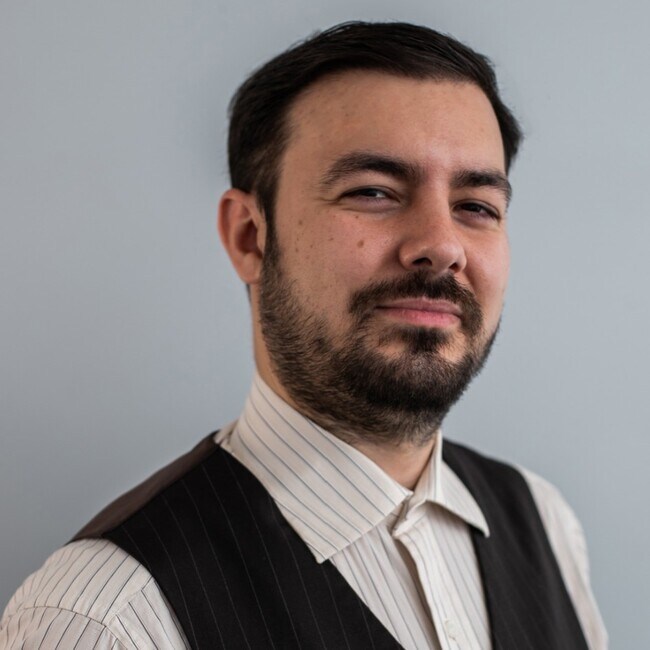 Agent Photo