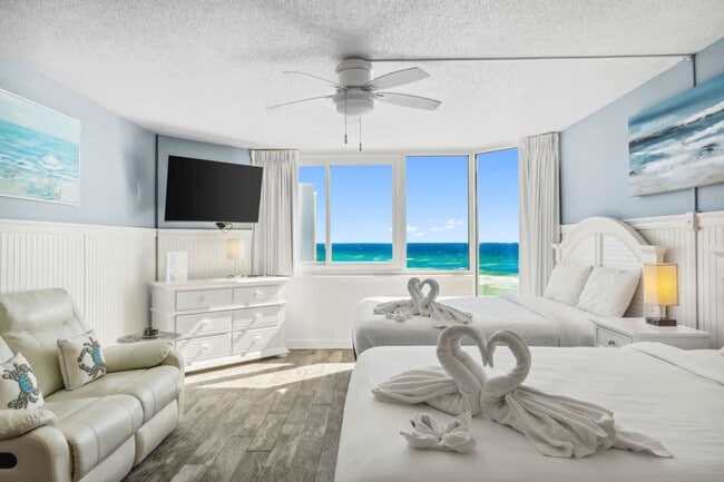 Top of the Gulf Condos unit FL6-ID1354994P, Panama City, FL 32408 - photo 2