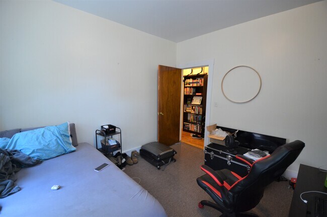 37 Brookline St unit 4, Cambridge, MA 02139 - photo 4