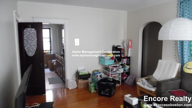 349 Pleasant St unit A2-1, Malden, MA 02148 - photo 5