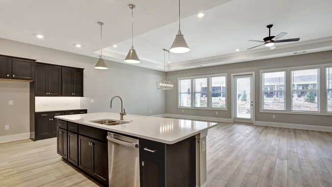 42 Club Cresswind Dr, Newnan, GA 30263 - photo 5