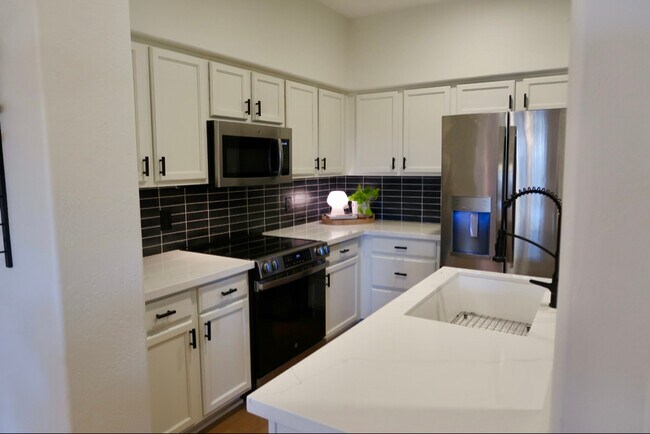 525 N Miller Rd unit 152, Scottsdale, AZ 85257 - photo 3