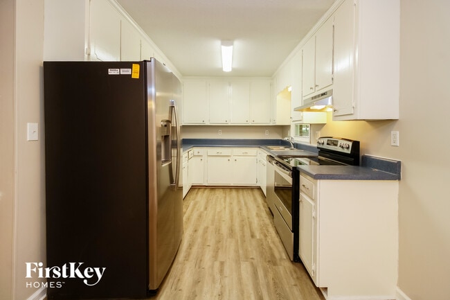 625 Scott Dr, Gibsonville, NC 27249 - photo 6