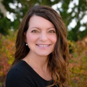 Sharyn Breslin
