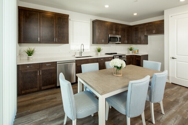 11663 Nosara Way, Rancho Cordova, CA 95742 - photo 6