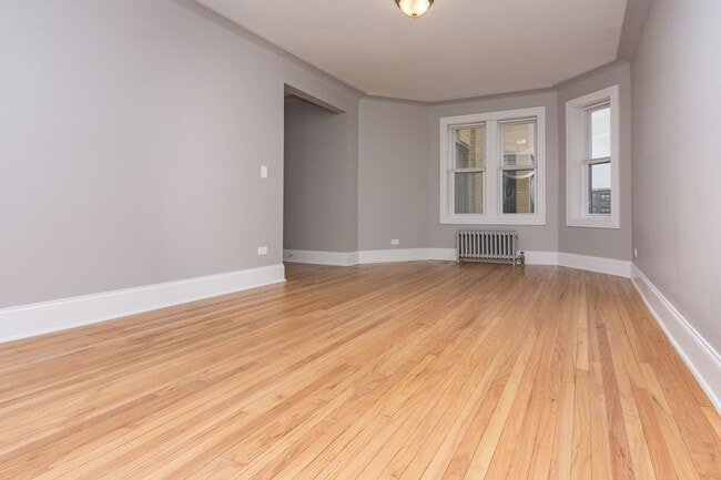 8145 S Ellis Ave unit 2E, Chicago, IL 60619 - photo 2