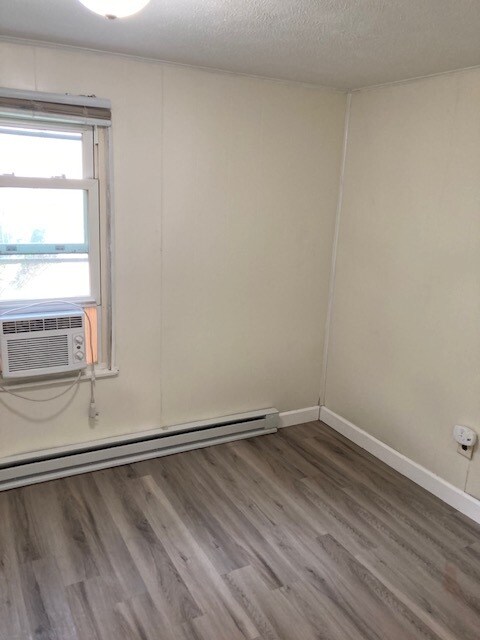 732 Monongalia Ave unit c, Morgantown, WV 26505 - photo 1