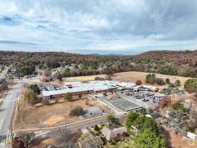 Mountain Gap Middle School received an overall grade of A- from Niche.