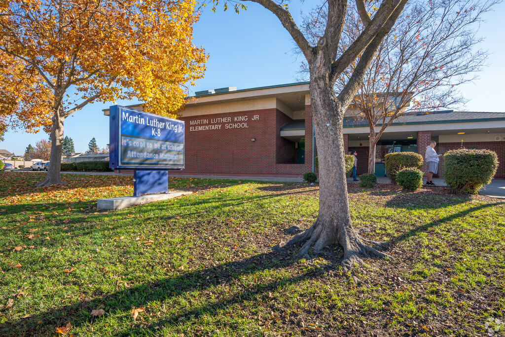 Martin Luther King, Jr School challenges students to learn.