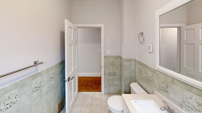 11 Partridge Ave unit 3, Somerville, MA 02145 - photo 3