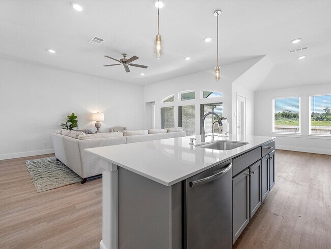 417 Canvasback Way unit 37841847, Waller, TX 77484 - photo 6