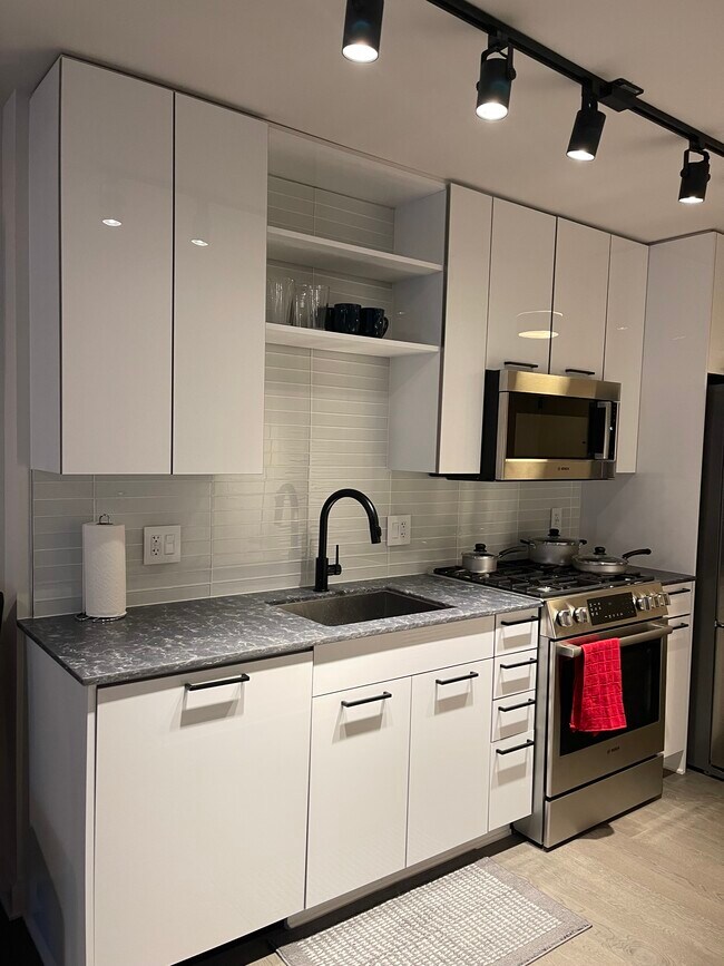 70 N St SE unit 708, Washington, DC 20003 - photo 3