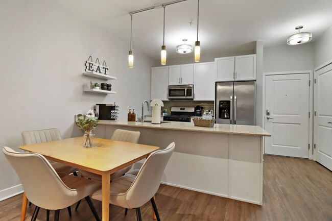 255 N Addison Ave unit ID1366993P, Elmhurst, IL 60126 - photo 3