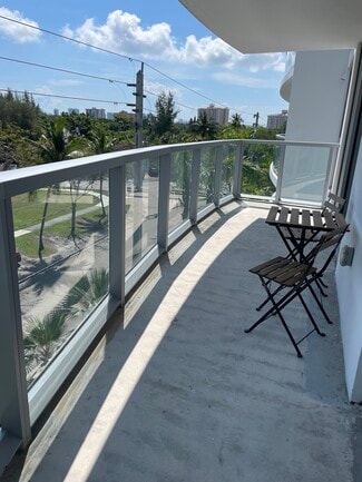 13800 Highland Dr Unit 409, North Miami Beach, FL 33181