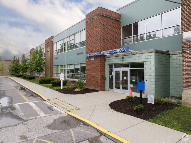 With a modern building you feel safe with your kids their in Castleton-on-Hudson.