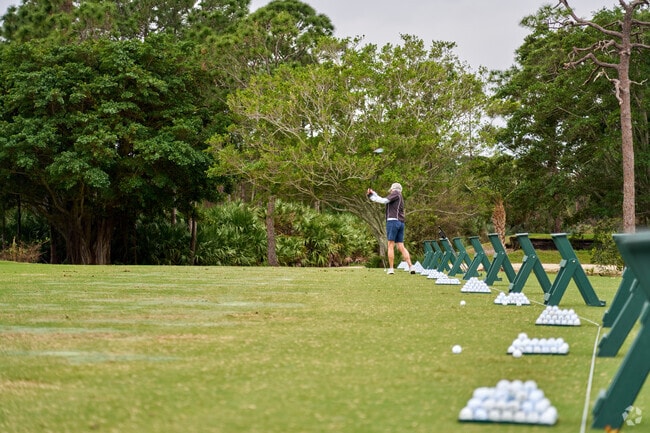 The golf club features 18 holes and practice facilities for players of all levels.