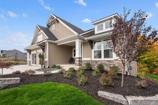 3105 Hollace Dr, Jenison, MI 49428