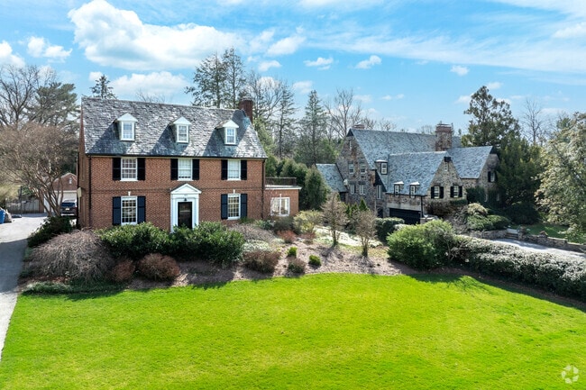 Poplar Hill has homes with spacious front yards.