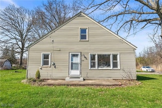4238 Laurel Rd, Lorain, OH 44055