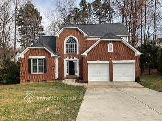 7707 Harrington Woods Rd, Charlotte, NC 28269