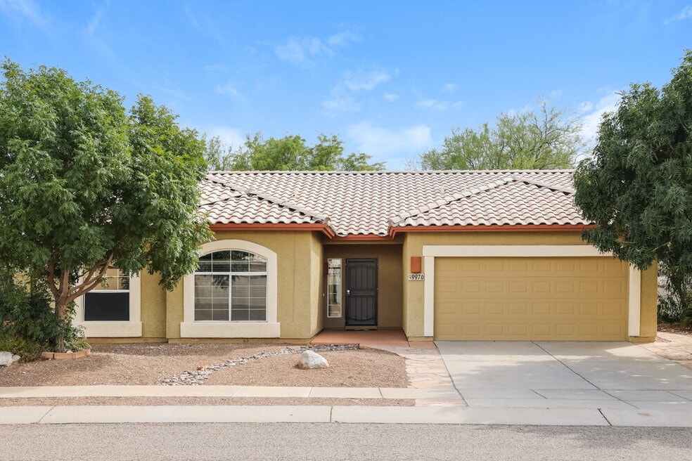 9970 E Paseo San Bernardo, Tucson, AZ 85747 - photo 1
