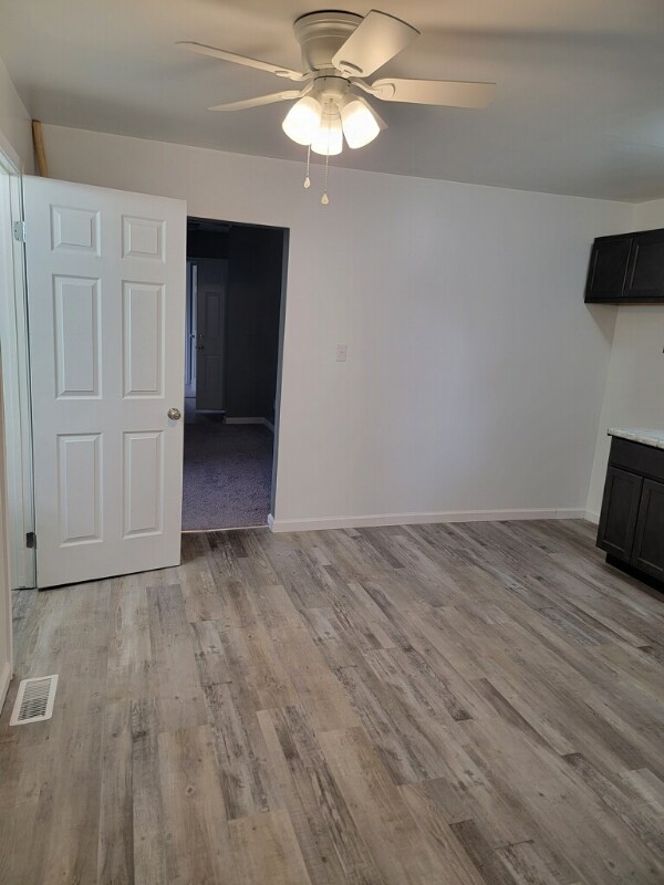 362 E Hill St, Wabash, IN 46992 - photo 4