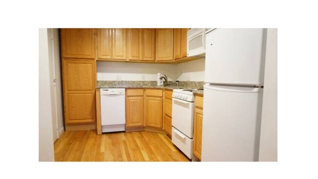 15 Euston Rd unit 10, Brighton, MA 02135 - photo 6