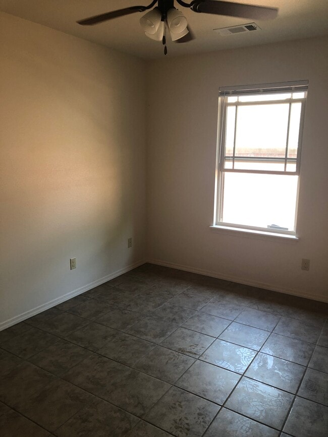 240 Ashley Dr unit 260 Ashley Drive, Russellville, AR 72802 - photo 6