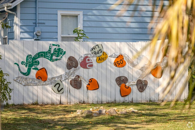 Locally decorated fence near Point No Point Lighthouse in Hansville WA.