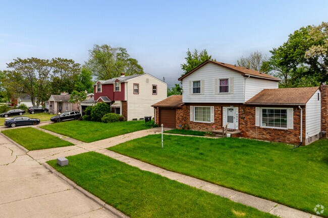 Two-story split-level homes are the largest floor plan available to Evergreen Valley homebuyers.