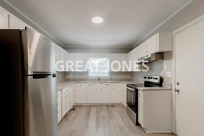 142 Briardale Ave, Warner Robins, GA 31093 - photo 5