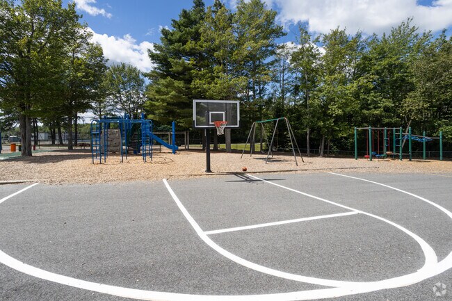 Yarmouth Elementary School has approximately 371 students.