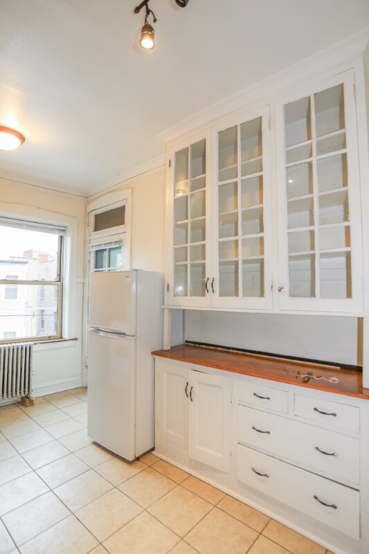 7667 N Sheridan Rd Unit 2, Chicago, IL 60626
