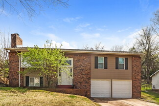 6950 Jamestown Way Dr, Florissant, MO 63033