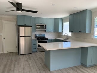 2871 Manoa Rd Unit C, Honolulu, HI 96822