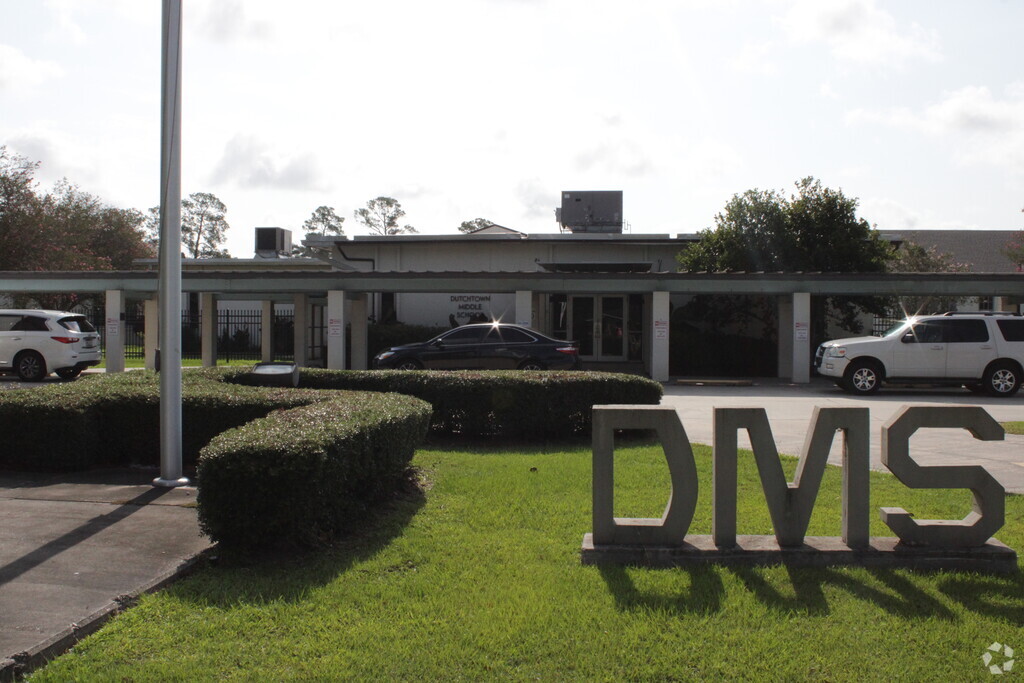Front entrance to Dutchtown Middle School in Ascension Parish, Geismar LA