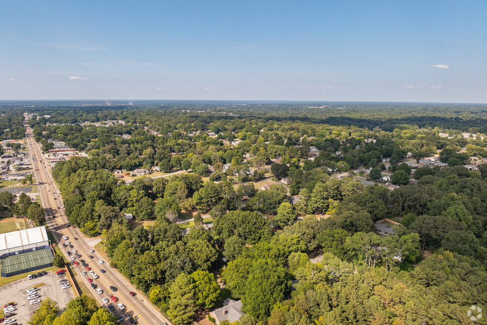 NH_Gilmore_556706_P2_V2_TH_090524
