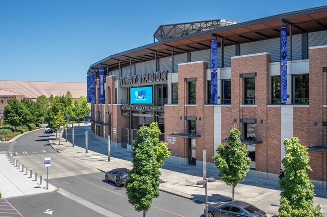 Montlake's residents, loud supporters of the Huskies are a short drive from the stadium.