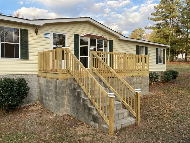 152 Valentine Rd NE, Milledgeville, GA 31061 - photo 2