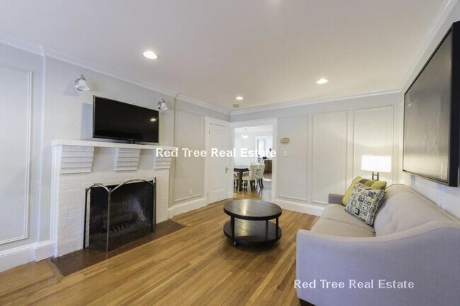 122 Summit Ave unit 1, Brookline, MA 02446 - photo 5