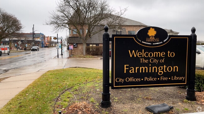 FarmingtonHills_10000294_BG_082025_V1