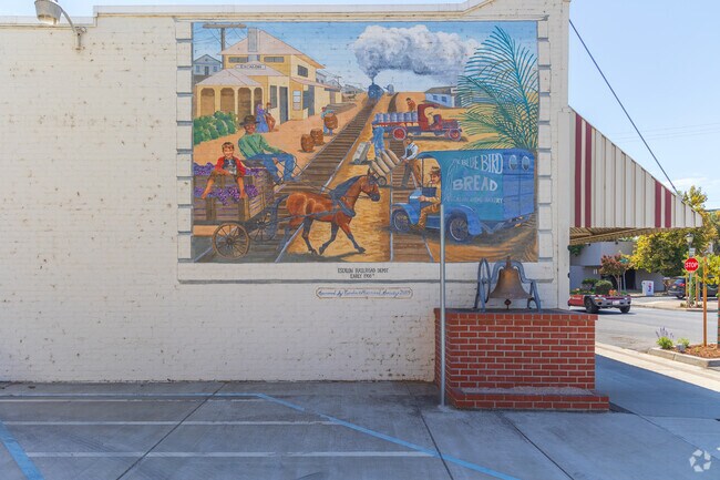 The City of Escalon's vibrant murals and street art transform the city into an outdoor gallery.