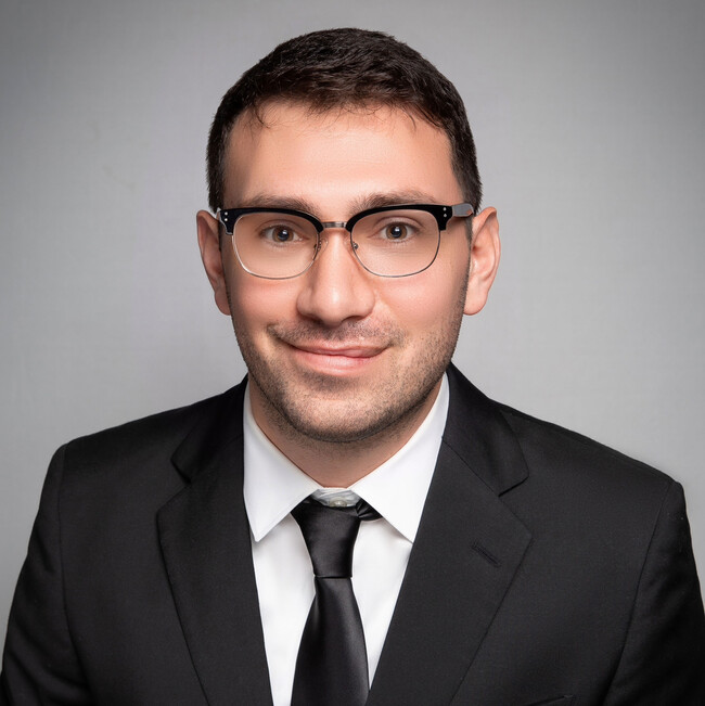 Agent Photo