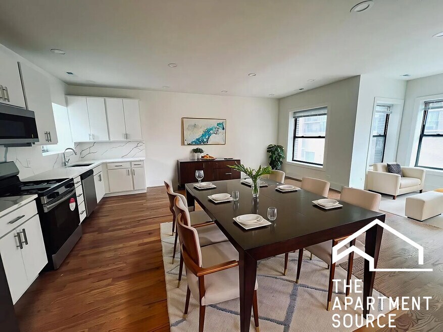 652 W Gordon Terrace unit 1E, Chicago, IL 60613 - photo 1