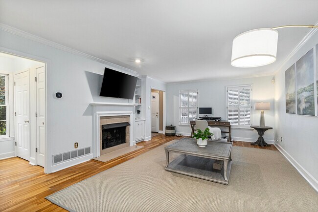 104 Terrace Dr NE unit 7, Atlanta, GA 30305 - photo 3