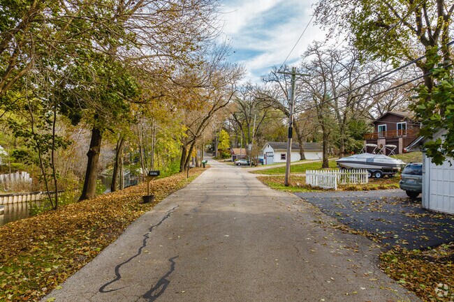 Trout Valley tree-lined roads are quiet and peaceful.