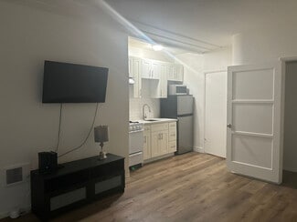 1781 Orchid Ave Unit 107, Los Angeles, CA 90028